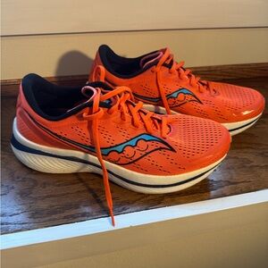 Saucony endorphin speed 3